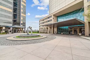 1 Miranova Pl, Columbus, OH 43215 - Photo 70