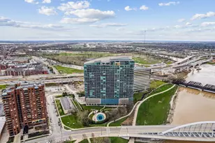 1 Miranova Pl, Columbus, OH 43215 - Photo 4