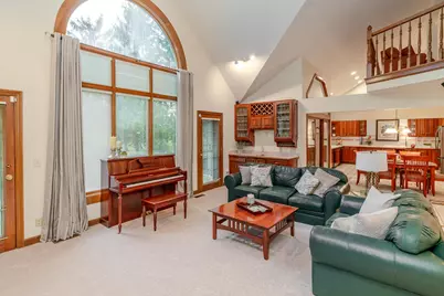 211 Crossing Creek N, Gahanna, OH 43230 - Photo 10