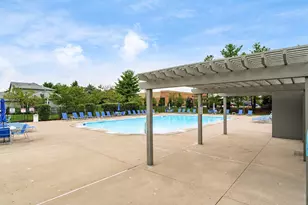 4083 Parkcove Dr, Columbus, OH 43230 - Photo 26