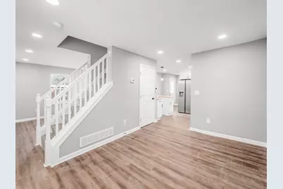 815 S Wayne Avenue, Columbus, OH 43204 - Photo 10