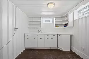 332 E Hinman Ave, Columbus, OH 43207 - Photo 32