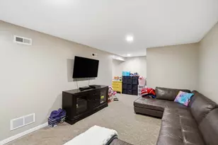 12538 Silvers Rd, South Vienna, OH 45369 - Photo 54