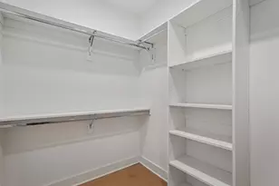 276 Dickenson St, Columbus, OH 43215 - Photo 26