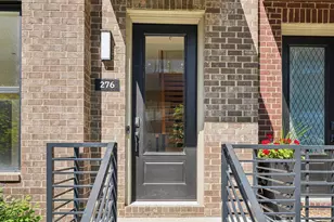 276 Dickenson St, Columbus, OH 43215 - Photo 2