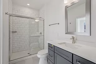 276 Dickenson St, Columbus, OH 43215 - Photo 36