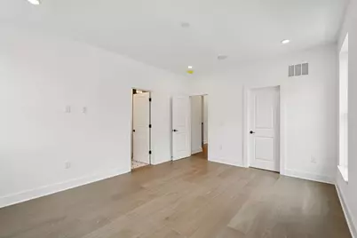 286 Dickenson Street, Columbus, OH 43215 - Photo 18