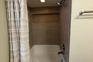 514 Enfield Rd, Columbus, OH 43209 - Photo 24