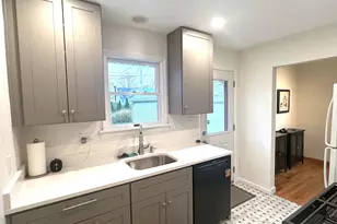 2443 Shrewsbury Rd, Upper Arlington, OH 43221 - Photo 8