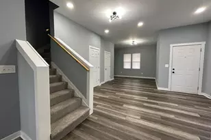 208 N Guilford Ave, Columbus, OH 43222 - Photo 8