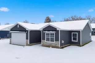 13062 Cedar Rd NE, Thornville, OH 43076 - Photo 2