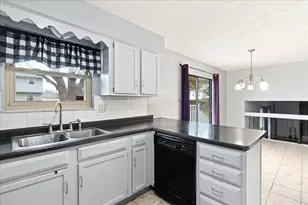 6560 Schenk Ave, Reynoldsburg, OH 43068 - Photo 10