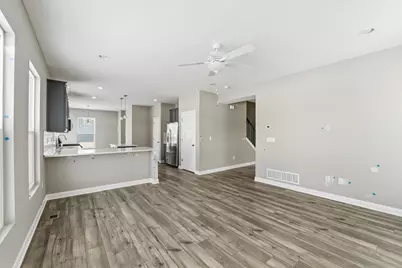 996 Heimat Haus Drive, Grove City, OH 43123 - Photo 6