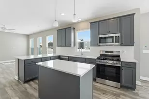 996 Heimat Haus Dr, Grove City, OH 43123 - Photo 10