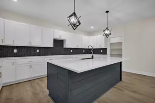 557 Lexington Ave, Thornville, OH 43076 - Photo 10