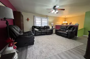 2755 N Lawndale Pl, Zanesville, OH 43701 - Photo 6