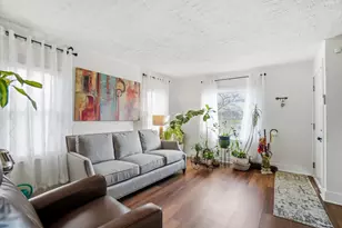 2159 Homestead Dr, Columbus, OH 43211 - Photo 10