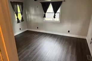 637 E Sandusky Ave, Bellefontaine, OH 43311 - Photo 8