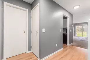 4100 Blendon Way Dr, Columbus, OH 43230 - Photo 6