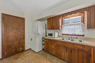 240 Chicago Ave, Marion, OH 43302 - Photo 12