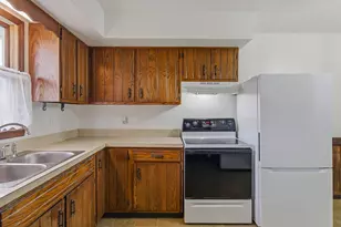 240 Chicago Ave, Marion, OH 43302 - Photo 10