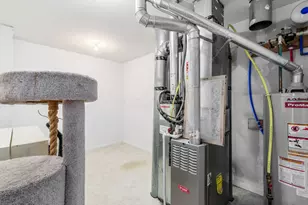 355 Dysar Run Dr, Blacklick, OH 43004 - Photo 8