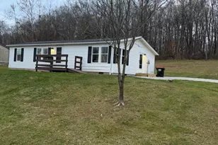 99 Berrimore Dr, Utica, OH 43080 - Photo 2