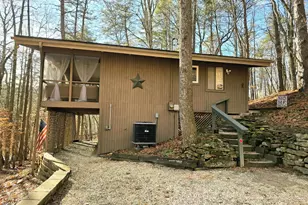 1015 Taos Ln, Hide A Way Hills, OH 43107 - Photo 1