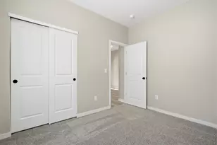 282 Olympic Loop, Commercial Point, OH 43116 - Photo 10