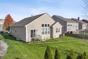 6161 Longwood Dr, Hilliard, OH 43026 - Photo 4