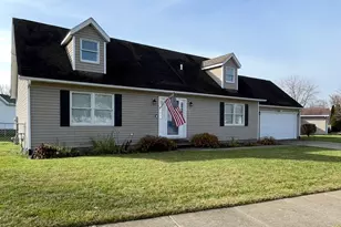 231 Westwood Dr, Circleville, OH 43113 - Photo 1