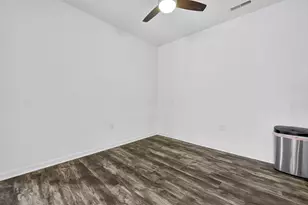 1925 Fortstone Ln, Columbus, OH 43228 - Photo 10