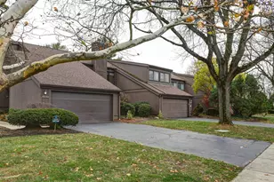 6448 Sharon Woods Blvd, Columbus, OH 43229 - Photo 2