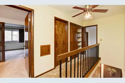 6448 Sharon Woods Boulevard #B, Columbus, OH 43229 - Photo 20