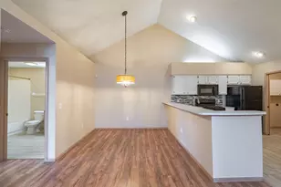 82 Abbeycross Ln, Westerville, OH 43082 - Photo 8