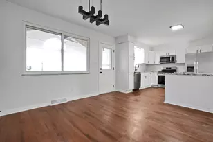 958 Janet Dr, Columbus, OH 43224 - Photo 8