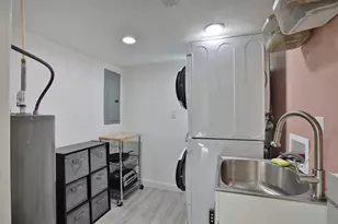 925 Blenheim Rd, Columbus, OH 43224 - Photo 18