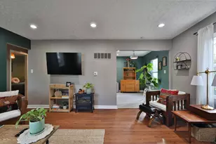 925 Blenheim Rd, Columbus, OH 43224 - Photo 8