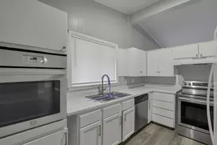 1607 Simpson Dr, Columbus, OH 43227 - Photo 18