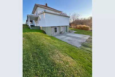 505 N Pleasant Street, New Lexington, OH 43764 - Photo 2