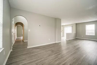 1021 Okatie Drive, Galloway, OH 43119 - Photo 4