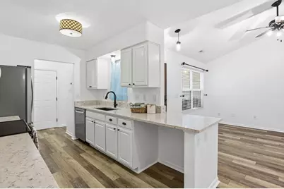 526 Market Street, Lithopolis, OH 43136 - Photo 14