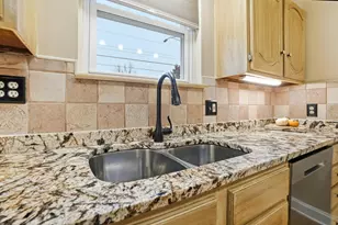 253 Powhatan Ave, Columbus, OH 43204 - Photo 16