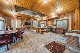 1931 W Broad St, Columbus, OH 43223 - Photo 8