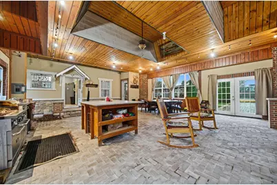 1931 W Broad Street, Columbus, OH 43223 - Photo 10