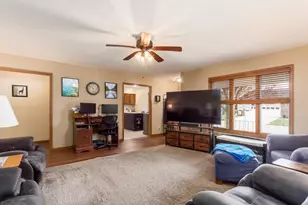 363 Harrington Dr, London, OH 43140 - Photo 10