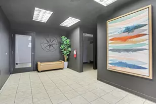 475 E Mound St, Columbus, OH 43215 - Photo 1