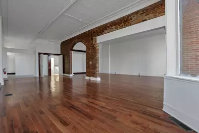 347 E Livingston Avenue, Columbus, OH 43215 - Photo 10