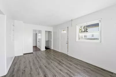 1875 Minnesota Avenue, Columbus, OH 43211 - Photo 8