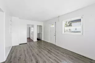 1875 Minnesota Ave, Columbus, OH 43211 - Photo 8